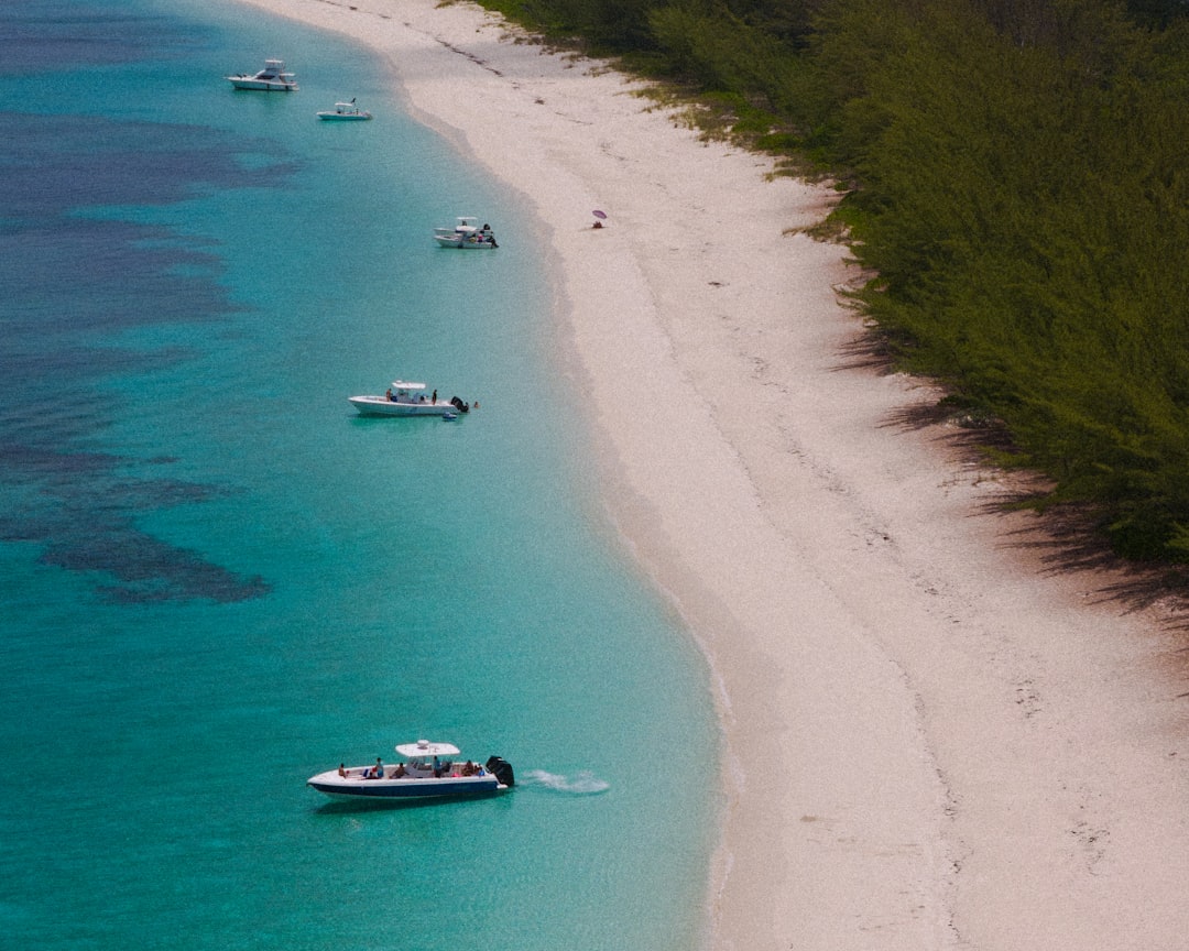 Passeios de barco pelas Bahamas
