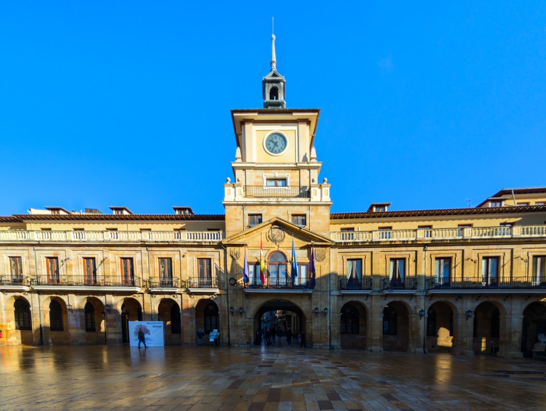 Oviedo