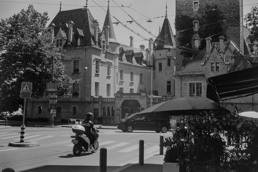 Lausanne